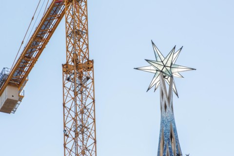 A new star of the Sagrada Familia is seen at the tower of the Virgin Mary.The new star of La Sagrada Familia at the tower of the Virgin Mary will become the second highest column of the Sagrada Famili...