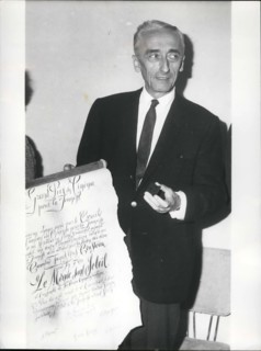 May 05, 1965 - Commandant Coustau awarded grand prix of French Cinema for youth.: Commandant Cousteau, the famous French Deep sea Explorer, was awarded the Grand Prix of French cinema for youth for hi...