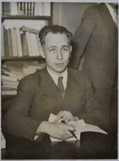 Louis Aragon 9 décembre 1936 - Henri Manuel photo.