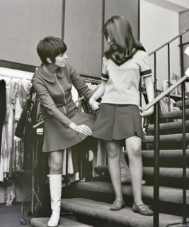 MARY QUAN7  English fashion designer at her Knightsbridge boutique Bazaar in 1967 with the winner of  a Dutch teenage magazine contest.