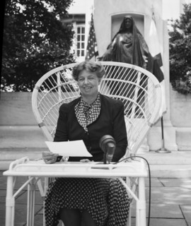 Entitled: "Mrs. Franklin D. Roosevelt recording for the sound movie camera her appeal for contributions to the $10,000,000 Red Cross relief fund for aid to civilians and wounded in the European countr...