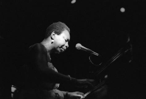 Nina Simone singing in Ronnie Scott club 1983