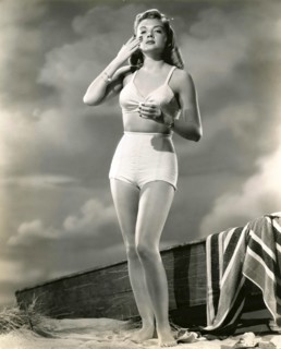 American actress Myrna Dell