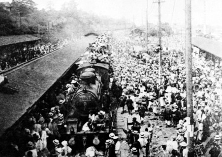 The Great Kanto earthquake (????? Kanto daishinsai) struck the Kanto Plain on the Japanese main island of Honshu at 11:58 in the morning on Saturday, September 1, 1923. Varied accounts indicate the du...