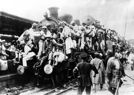 The Great Kanto earthquake (????? Kanto daishinsai) struck the Kanto Plain on the Japanese main island of Honshu at 11:58 in the morning on Saturday, September 1, 1923. Varied accounts indicate the du...