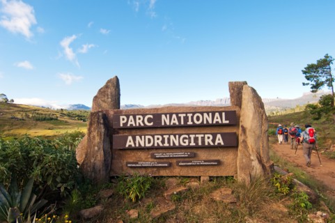 madagascar Andringitra parc national NP early morning sun wide land landscape Madagaskar afrika africa mountain plateau pic boby