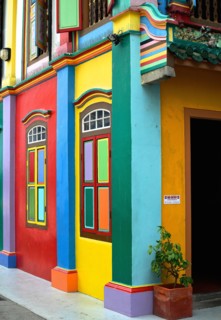 A colourful building in Little India, Singapore