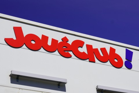 Bordeaux , Aquitaine / France - 05 05 2020 : JouéClub logo sign shop toys retail brand store french brand joue club