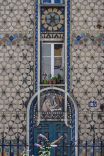 Paris, Maison Deneux,185 rue Belliard