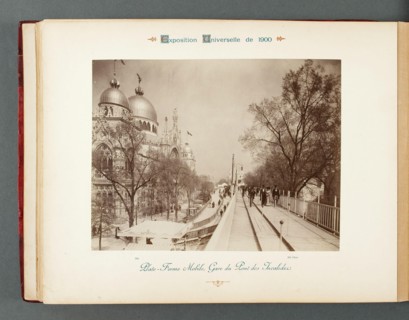 WORLD EXPO PARIS 1900 - PLATFORM MOBILE RAILWAY BRIDGE OF THE DISABLED Exposition Universelle Paris 1900. Plate-forme mobile, gare du pont des Invalides. Photographie de Neurdein Frères. Musée des Bea...