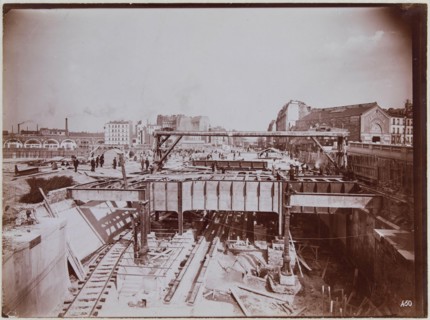 Station Gare de Lyon. View taken from the top (to Vincennes). 6 April 1900. Station Gare de Lyon. View from the top (toward Vincennes), 12th arrondissement, Paris. April 6, 1900. Construction du métro...