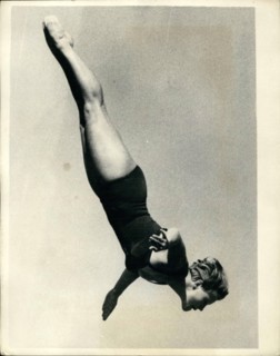 Aug. 08, 1960 - Olympic Games In Rome. Photo shows A fine action study of I. Kramer, of Germany, who is competing in the Women's High Diving (10 Metres) Final, during the Olympic Games in Rome today.