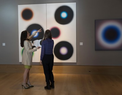 London, UK. 6th Mar, 2017. Bonhams Post-war and Contemporary Art Sale photocall took place in New Bond Street, London.ÊNJ15, a striking diptych celebrated Op Artist Wojciech Fangor was exhibited Credi...