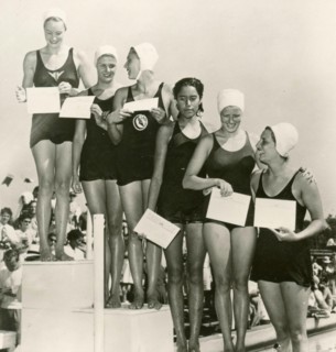 American Olympic women swimming team, from left: Ann Elizabeth Curtis, Marie Louise Corriden, Brenda Helser, Thelma Kalama, Jacqueline Lavine, and Mary Patricia Healy, USA 1948
