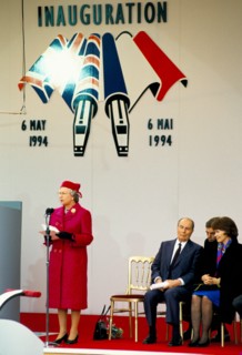 Channel Tunnel opening Queen Elizabeth  President Mitterrand  of France At Le Shuttle Inauguration Folkestone Kent May 6th 1994 90s HOMER SYKE