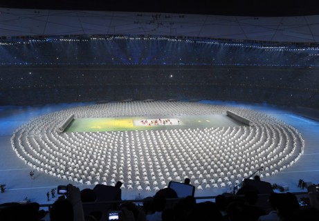 Chinese performers during the Opening Ceremony of the Beijing 2008 Olympic Games at the National Stadium, known as Bird's Nest, Beijing, China, 08 August 2008. Photo: Peer Grimm ###dpa###
