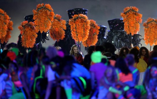 Artists perform during the Opening Ceremony of the London 2012 Olympic Games, London, Britain, 27 July 2012. The 2012 Summer Olympic Games will be held in London from 27 July to 12 August 2012. Photo:...