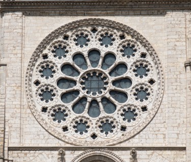 External view of the south transept rose widow Chartres cathedral,  Eure-et-Loir, France, Europe
