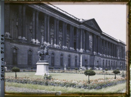 Paris (1st arr.), France The Colonnade de Perrault in the Louvre ,
