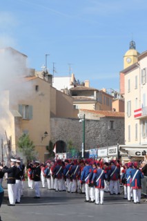 Bravade International Holiday - street photography - Ivan Hor artist - public - May 16, 2019 - Saint Tropez, Cote d Azur - Credit Ilona Barna BIPHOTON