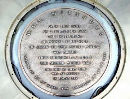 USA/Japan: Plaque on the USS Missouri commemorating the signing of the Japanese surrender at the end of World War II, September 2, 1945.  A close-up of the plaque aboard the battleship USS Missouri (B...
