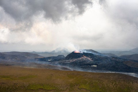 fagradalsfjall,volcanic eruption on the reykjanes peninsula,iceland