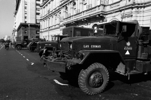 Government House (Casa Rosada) during the March 24th, 1976 coup d´etat dethroning Argentine President Isabel Perón from power, Buenos Aires, Argentina