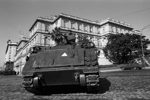 Government House (Casa Rosada) during the March 24th, 1976 coup d´etat dethroning Argentine President Isabel Perón from power, Buenos Aires, Argentina