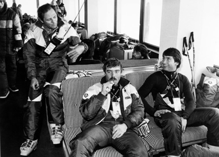 --- Olympische Winterspiele in Sarajevo 1984: Trainer Hefti, Räber, Cathomen#Olympic Winter Games in Sarajevo 1984: coach Hefti, Räber, Cathomen- RDB BY DUKAS