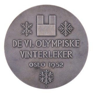 London, England, UK. 19th Jan, 2024. Oslo 1952 Winter Olympics Silver Winner's Medal sold for $46,926. The overall sales for the Olympic Memorabilia Auction reached an impressive figure of $1,282,911....