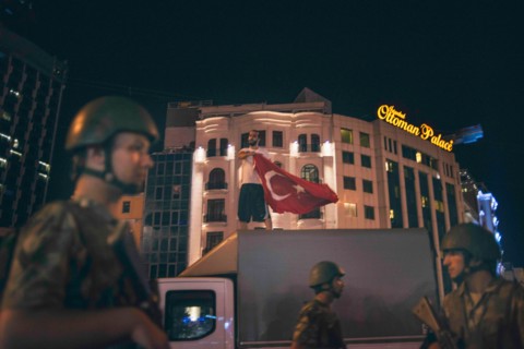 Jul 15, 2016 - Istanbul, Turkey - Shortly after the military coup was declared under way, anti-coup supporters start flowing to Taksim Square. (Credit Image: © Emanuele Satolli via ZUMA Wire)