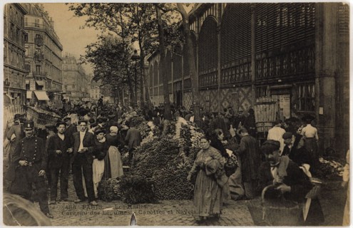PARIS - THE HALLS - TILE VEGETABLES, CARROTS AND TURNIPS (RUE BALTARD) J.L.C./Le Gui. Paris - Les Halles - Carreau des légumes, carottes et navets, rue Baltard. Paris (Ier arr.). Phototypie. Paris, mu...