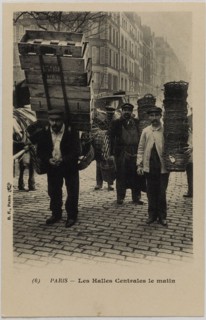 PARIS - THE HALLS CENTRAL THE MORNING (HOLDERS STREET BALARD) B.F. Paris. Les Halles Centrales le matin. Porteurs, rue Baltard. Paris (Ier arr.). Phototypie. Paris. Paris, musée Carnavalet.