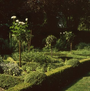 Jardin de l'ambassade de Grande-Bretagne à Paris