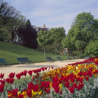 Parc de la Butte du Chapeau Rouge à Paris