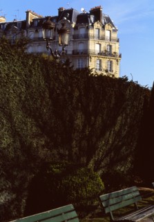 Square de l'Île de France, Paris