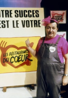 Coluche aux Restos du Coeur en 1986