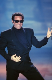 Tom Jones, 1988