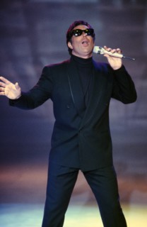 Tom Jones, 1988