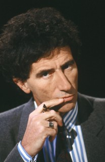 Jack Lang, 1985