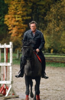 Gilbert Kahn, 1990