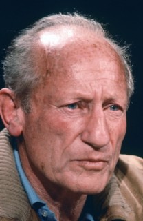 Haroun Tazieff, vers 1982
