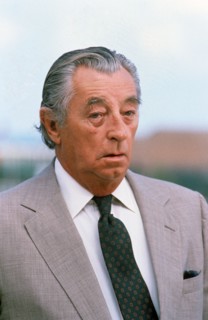 Robert Mitchum, 1989