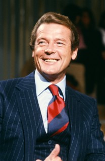 Roger Moore, 1986