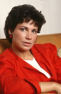 Anne Sinclair, 1986