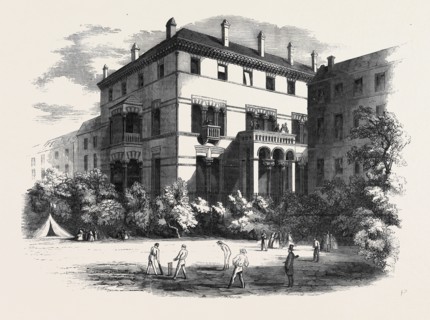 HER MAJESTY'S VISIT TO IRELAND: NEW CLUBHOUSE, KILDARE STREET, DUBLIN