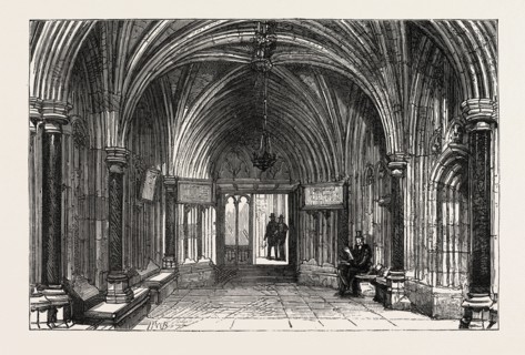 PUBLIC ENTRANCE, GUILDHALL, LONDON, UK