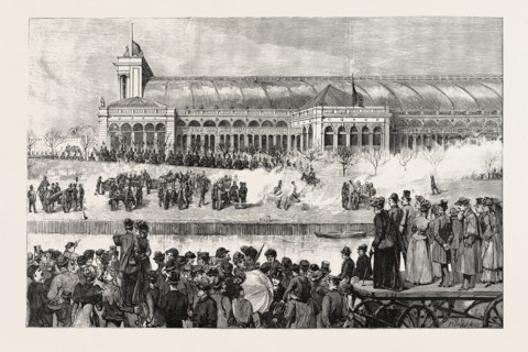THE FUNERAL OF COUNT MOLTKE: ARTILLERY SALUTE AT THE LEHRTER RAILWAY STATION, BERLIN, GERMANY