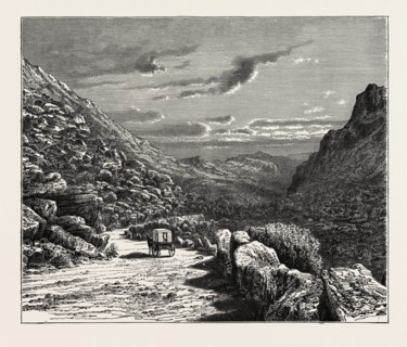 VIEW IN THE DRAKENSBERG MOUNTAINS, ORANGE FREE STATE, SOUTH AFRICA. The Drakensberg is the highest