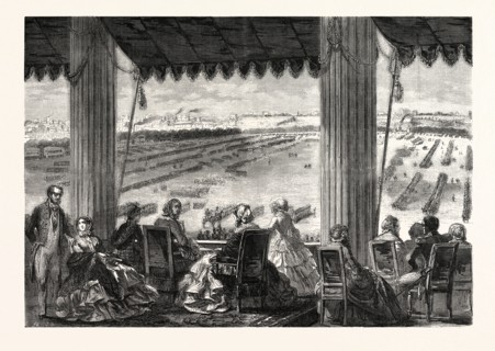 The Queen of England on the balcony of the Military School, during the review of 24 August 1855.